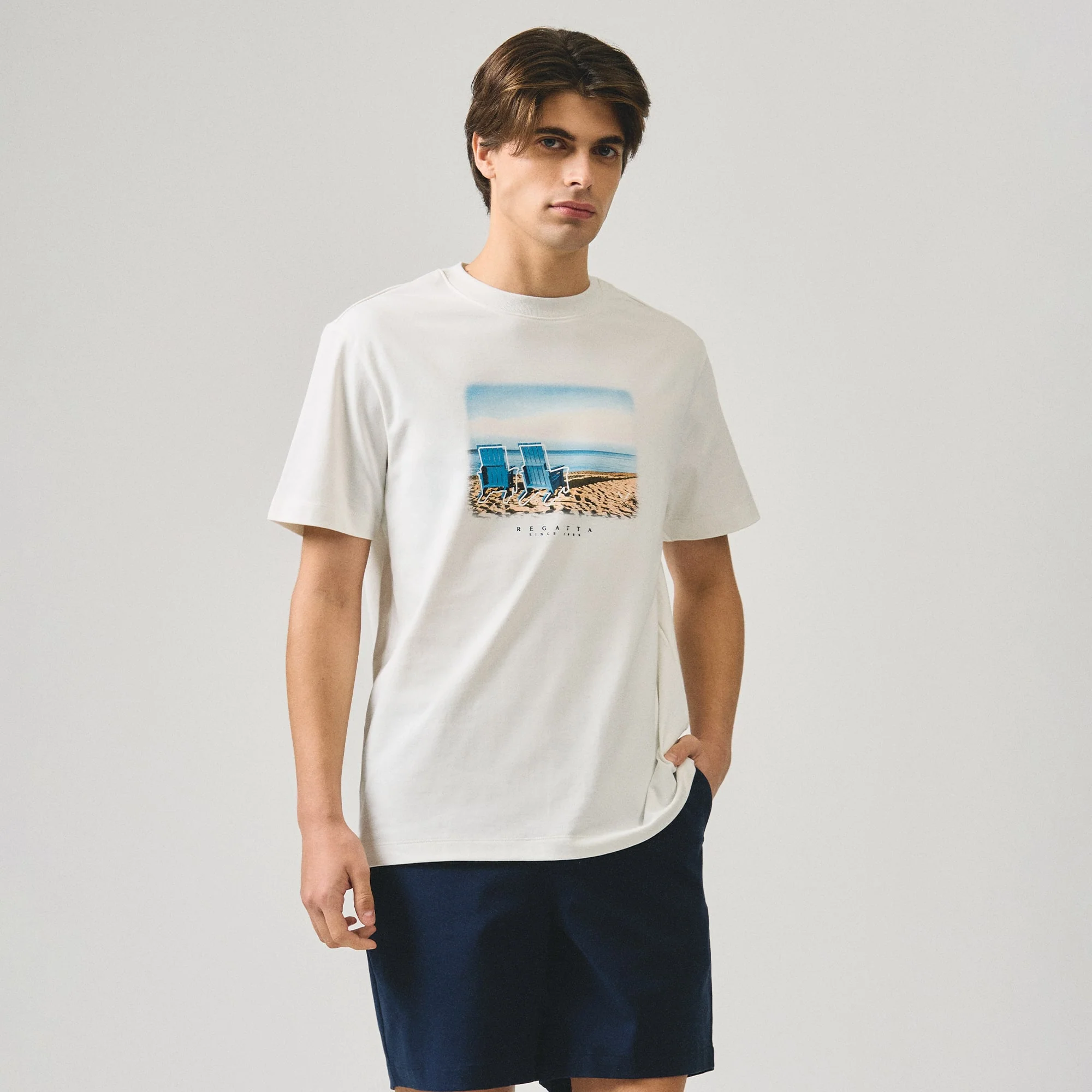 Regular Fit Beach Chair Graphic T-Shirt