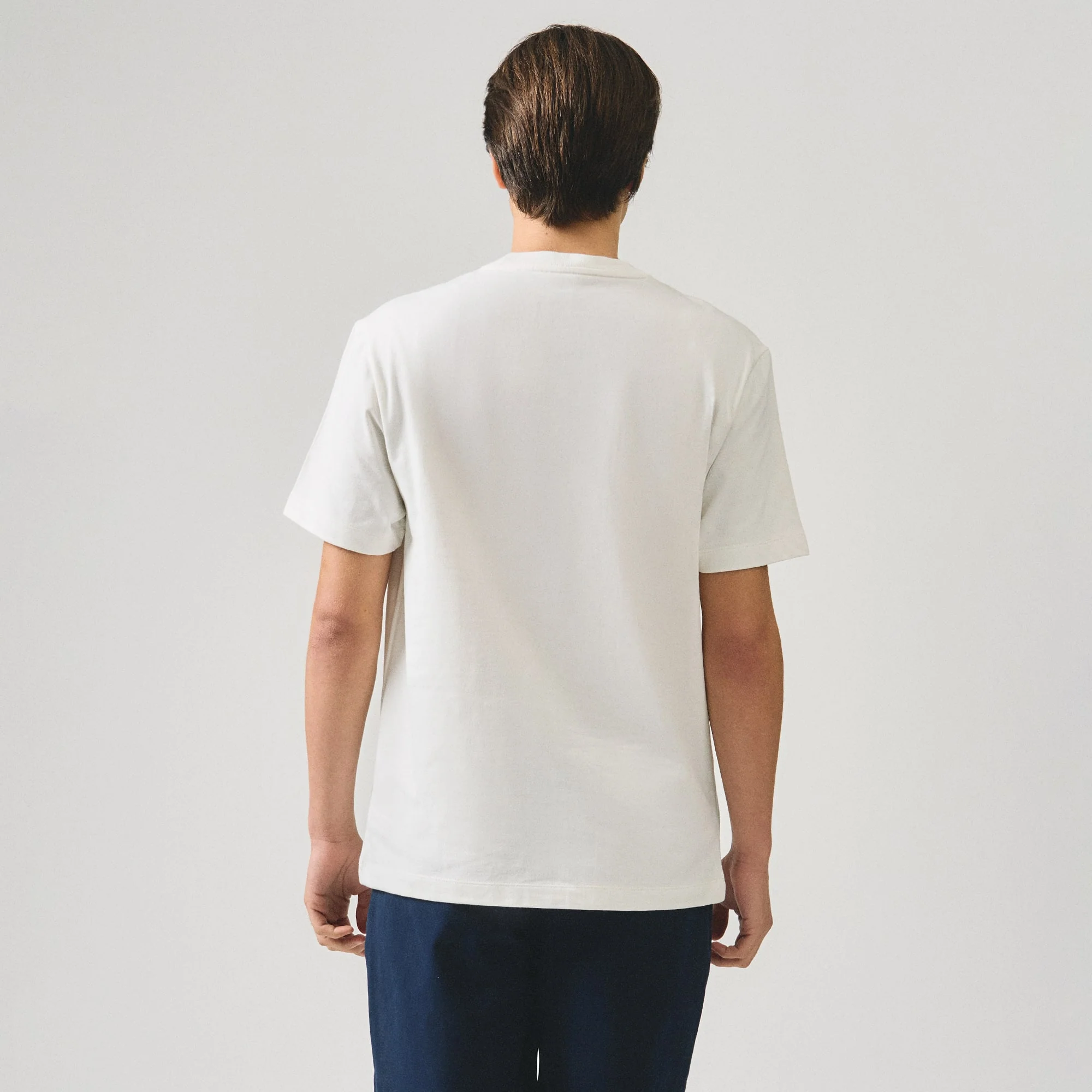 Regular Fit Beach Chair Graphic T-Shirt - Image 4