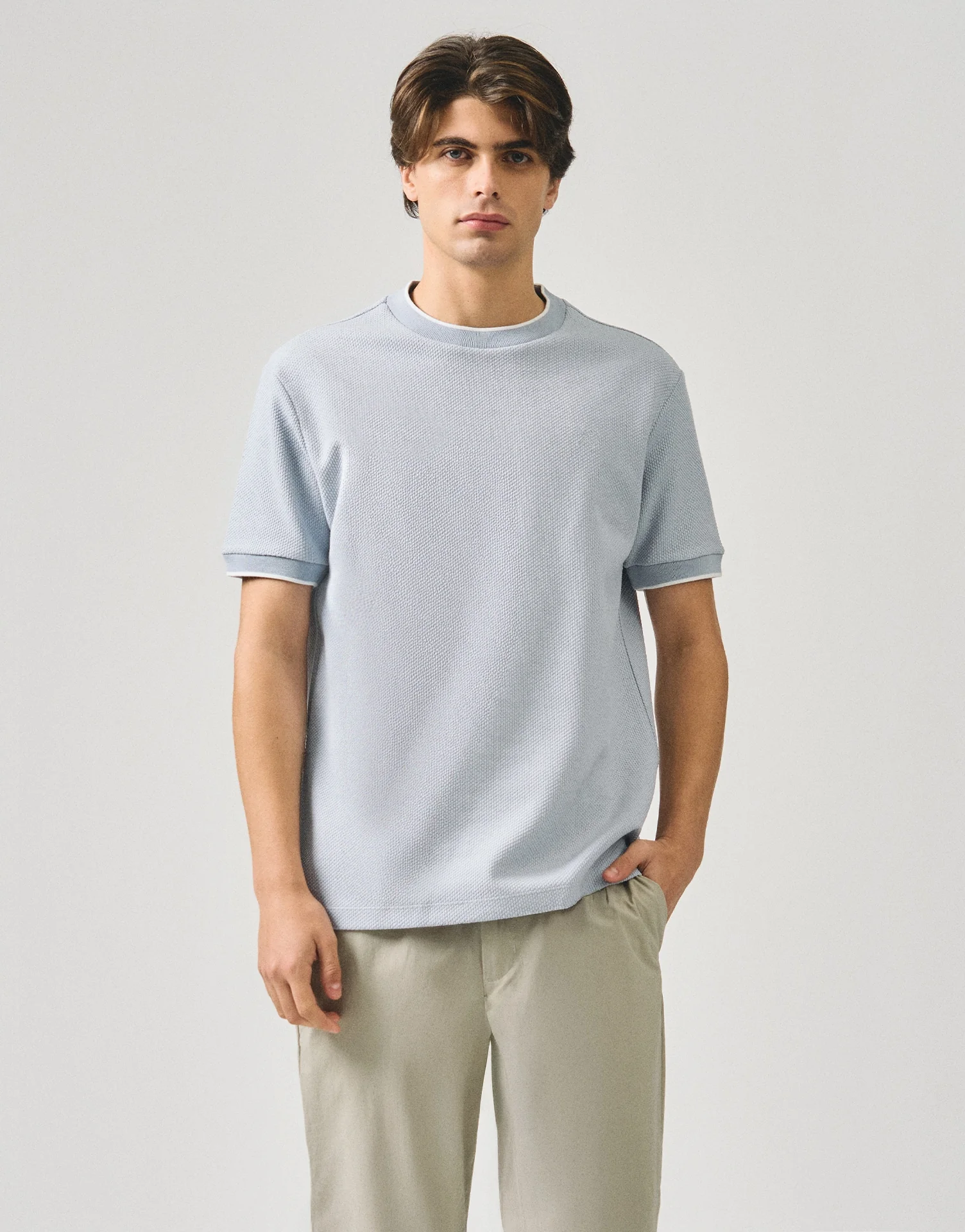 Regular Fit T-Shirt With Contrast Tipping Detail In Popcorn Knit