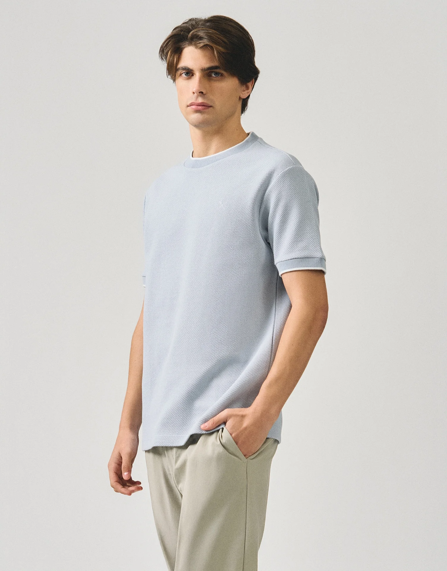 Regular Fit T-Shirt With Contrast Tipping Detail In Popcorn Knit - Image 3