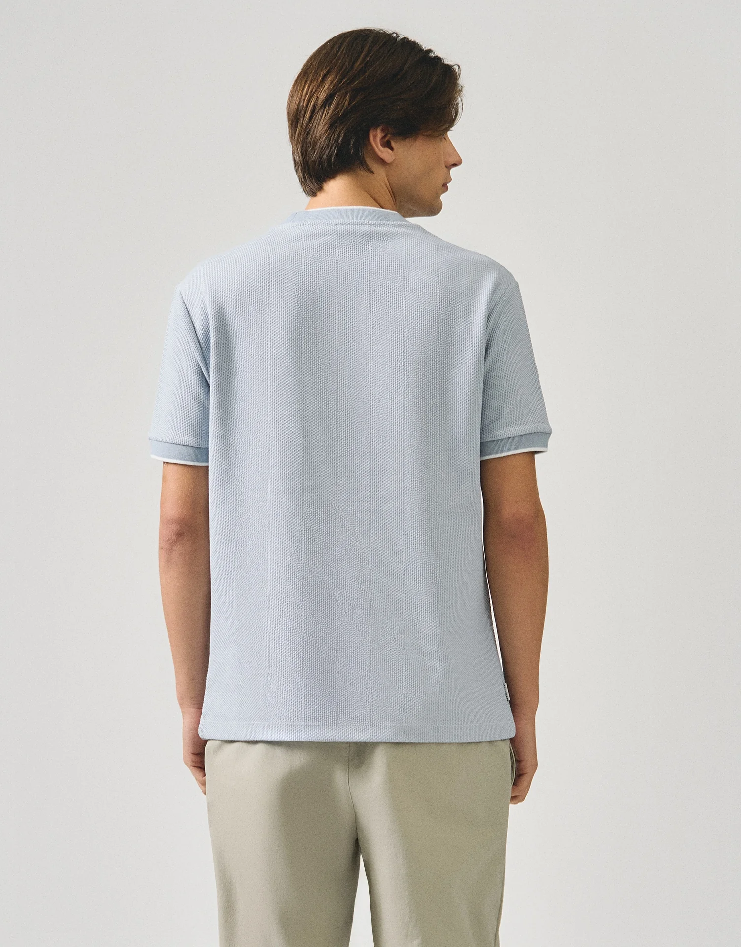 Regular Fit T-Shirt With Contrast Tipping Detail In Popcorn Knit - Image 4