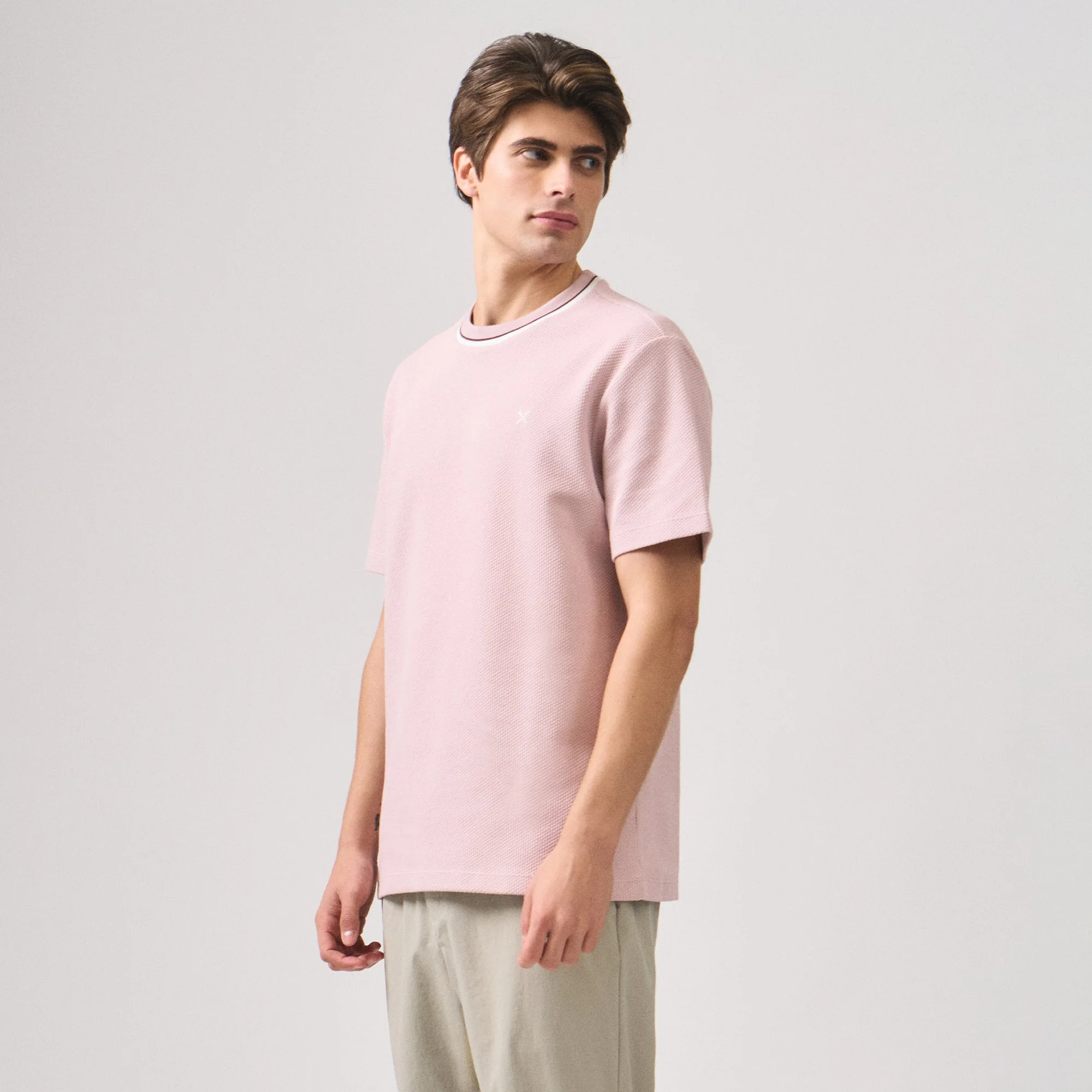 Regular Fit T-Shirt With Multiple Contrast Tipping Detail In Popcorn Knit - Image 3