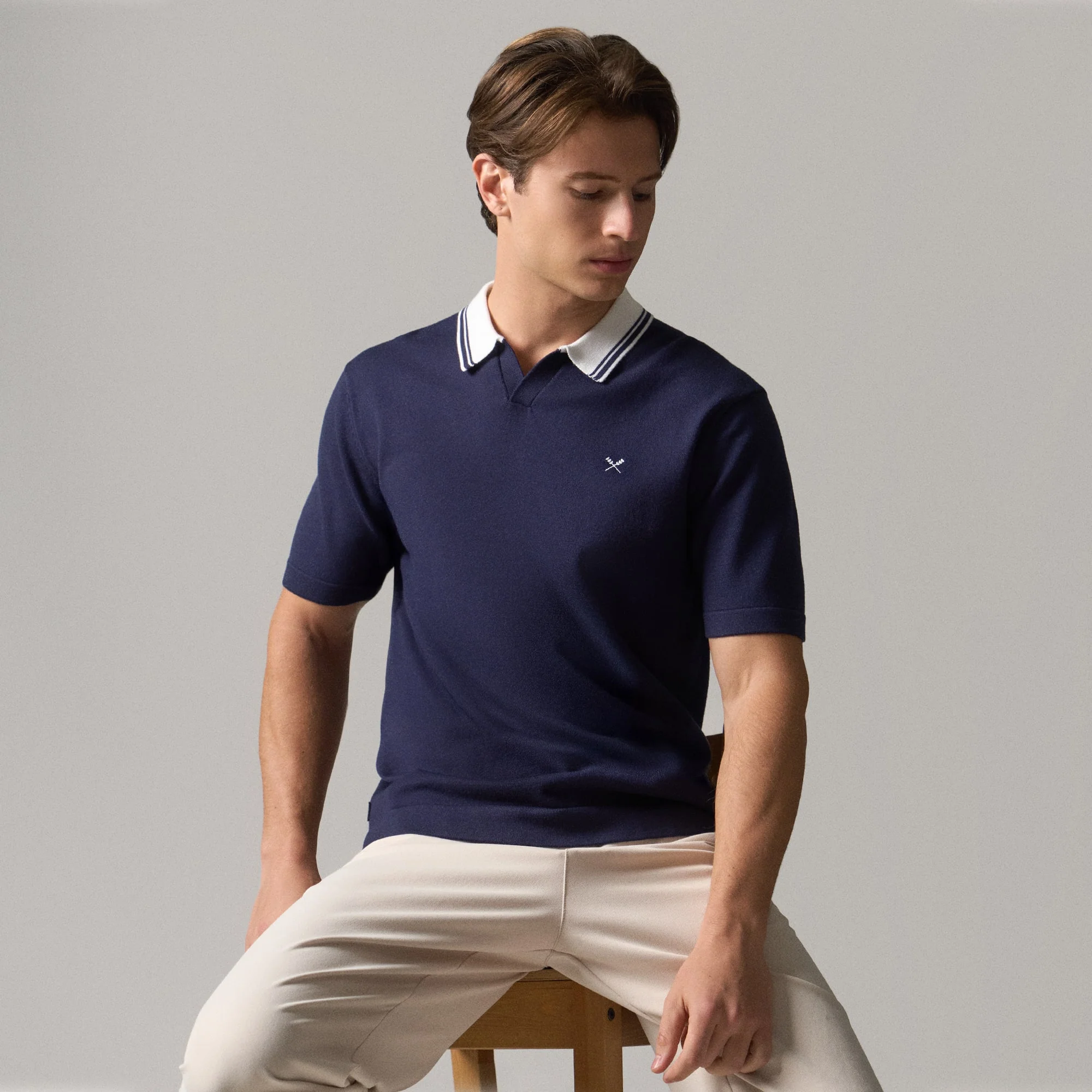 Regular Fit V-Placket Polo Shirt With Contrast Collar & Tipping In Textured Knit