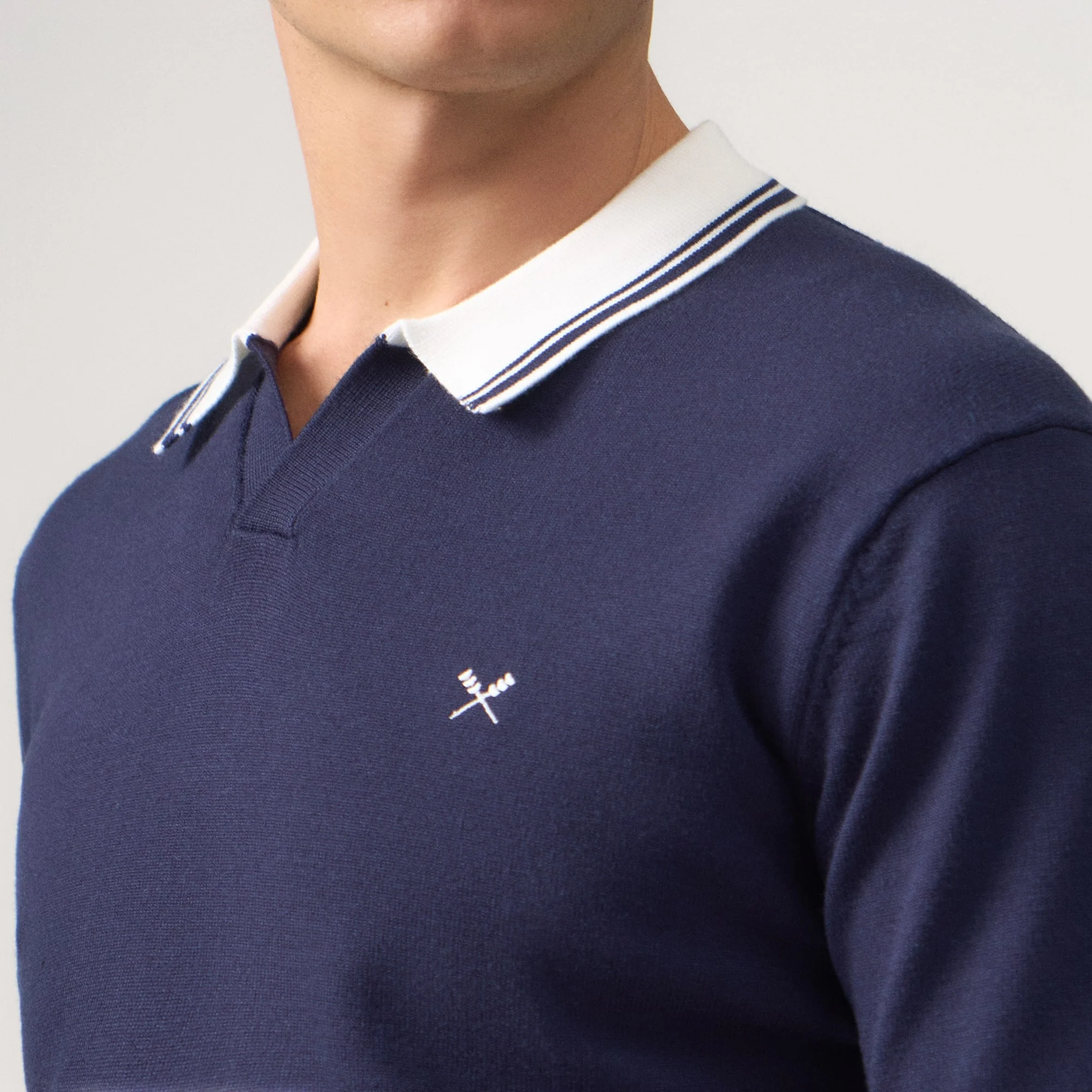 Regular Fit V-Placket Polo Shirt With Contrast Collar & Tipping In Textured Knit - Image 2