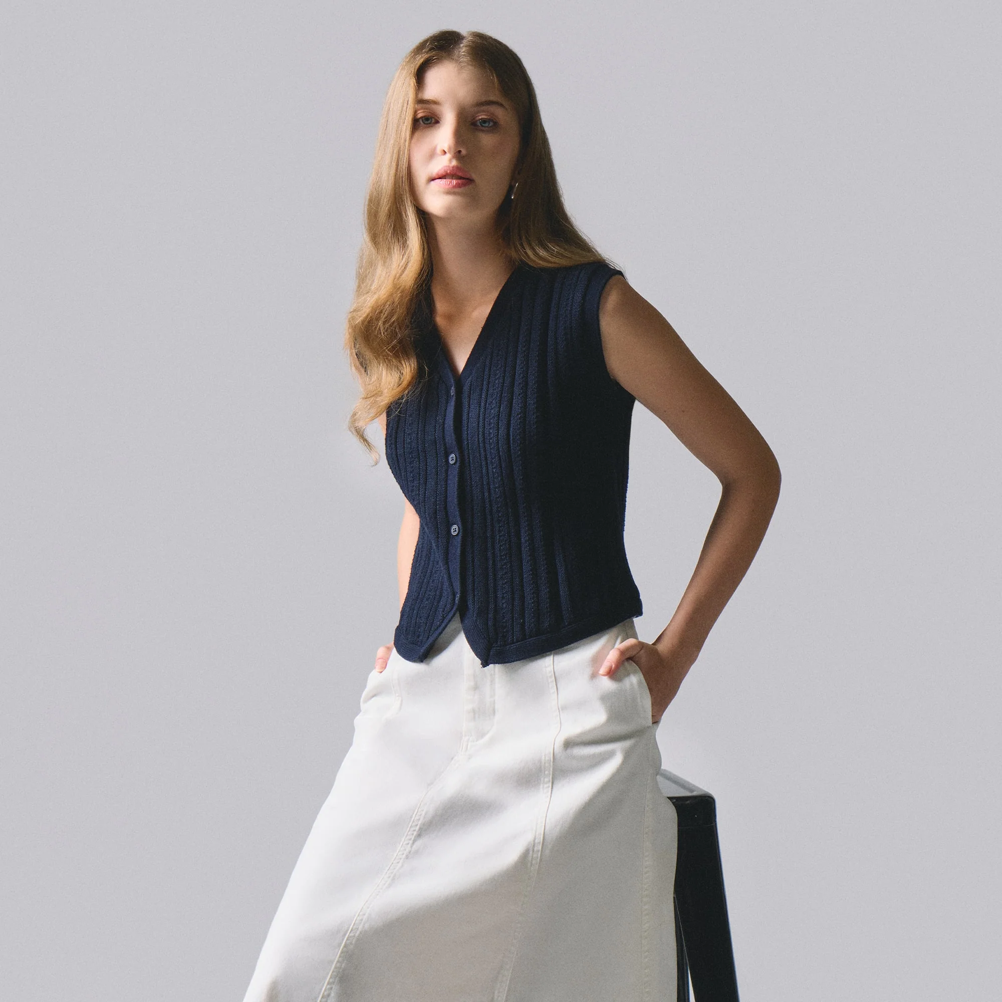 Textured Knit Vest - Image 3