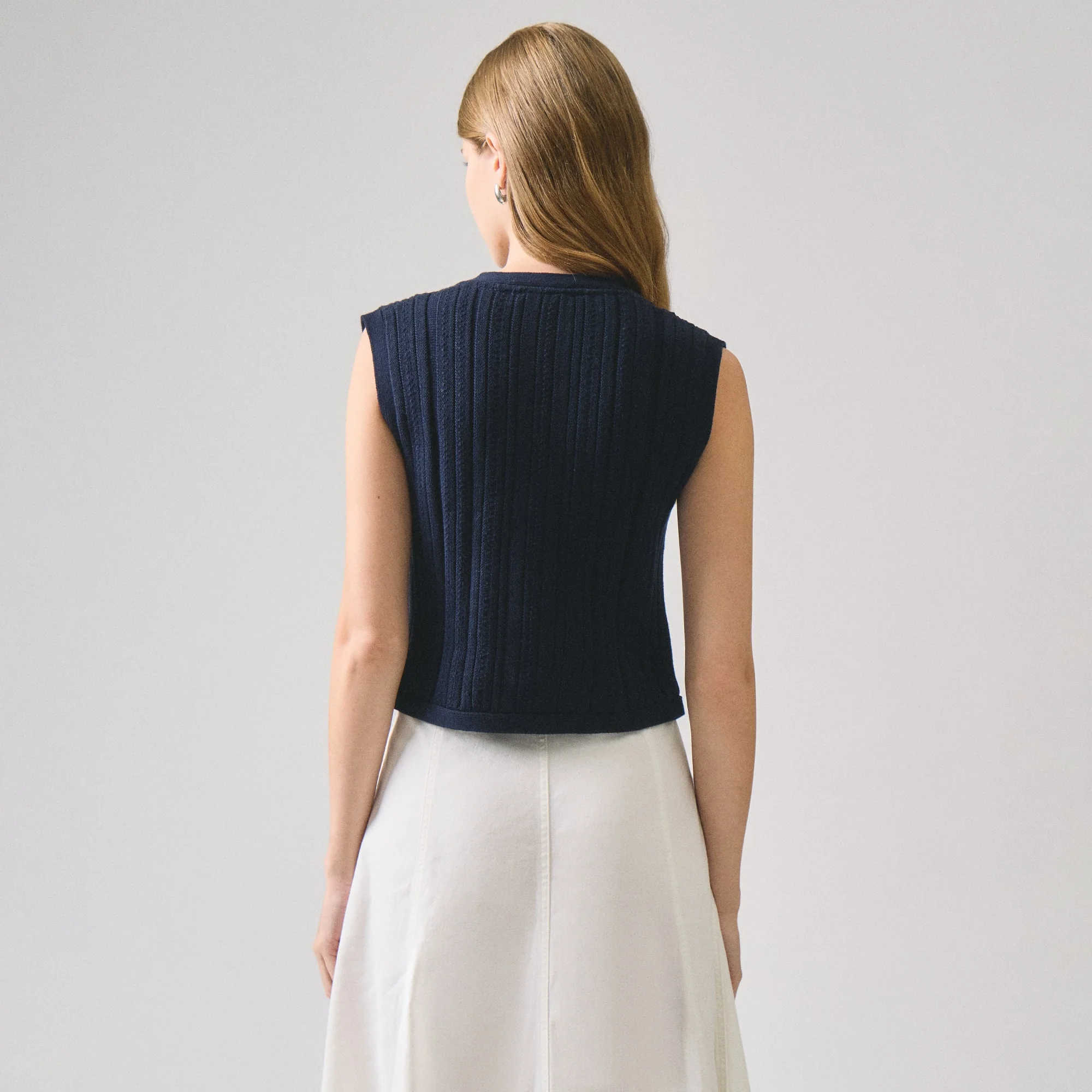 Textured Knit Vest - Image 4